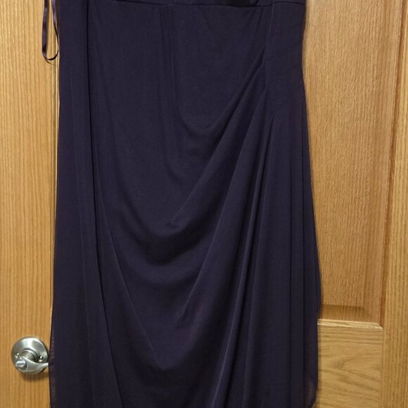 Escape Beaded Mesh  Gown, Size 18, Purple - Picture 1 of 3
